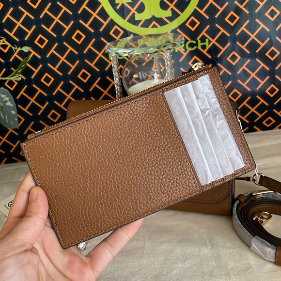 New✨ thea flat tory burch crossbody wallet - Picture 9 of 16